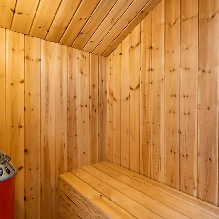 2 Bedroom In Juelsminde Casa de Férias *