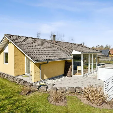 Casa de Férias 2 Bedroom In Juelsminde