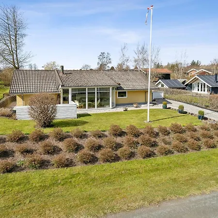 Casa de Férias 2 Bedroom In Juelsminde Sonderby (Midtjylland)
