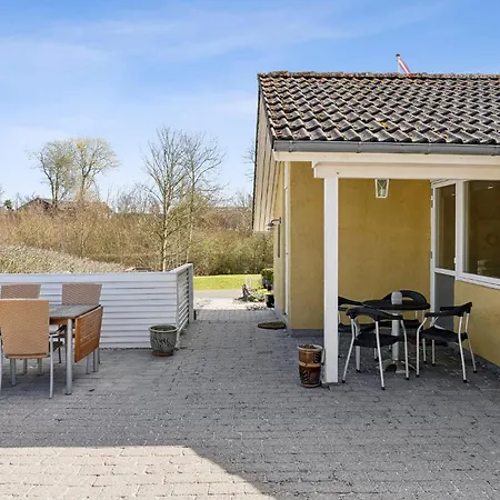 2 Bedroom In Juelsminde Casa de Férias Sonderby (Midtjylland)