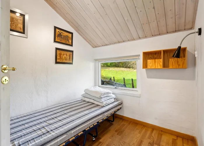 2 Bedroom In Juelsminde * Sonderby (Midtjylland)